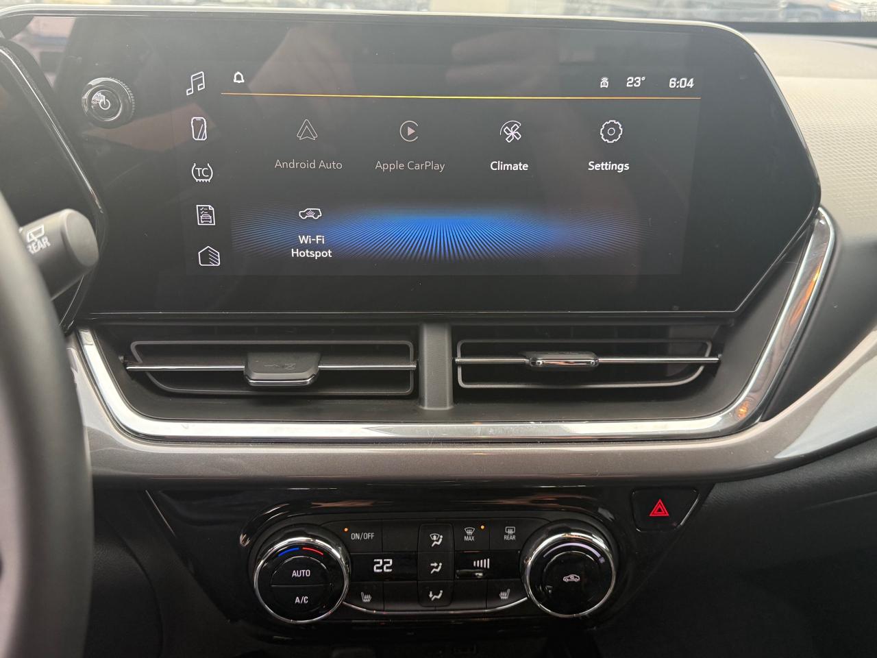 2025 Chevrolet Trax ACTIV 4dr Front-Wheel Drive Photo