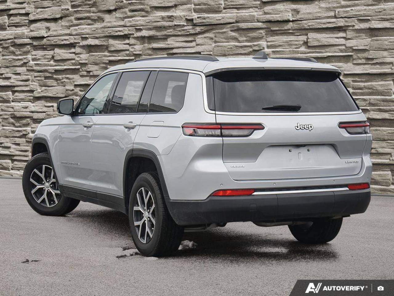 2024 Jeep Grand Cherokee L Limited 4dr 4x4 Photo