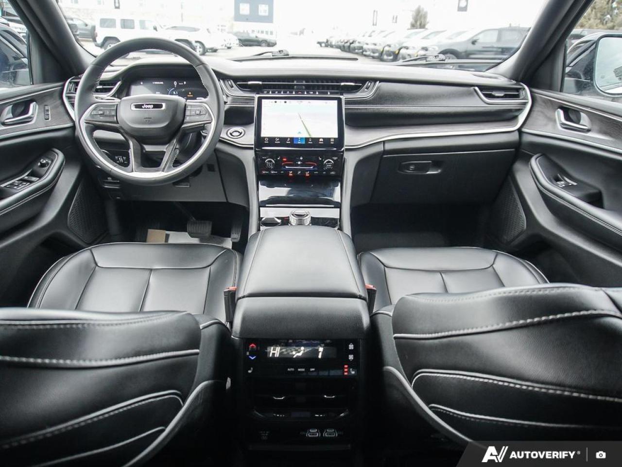 2024 Jeep Grand Cherokee L Limited 4dr 4x4 Photo