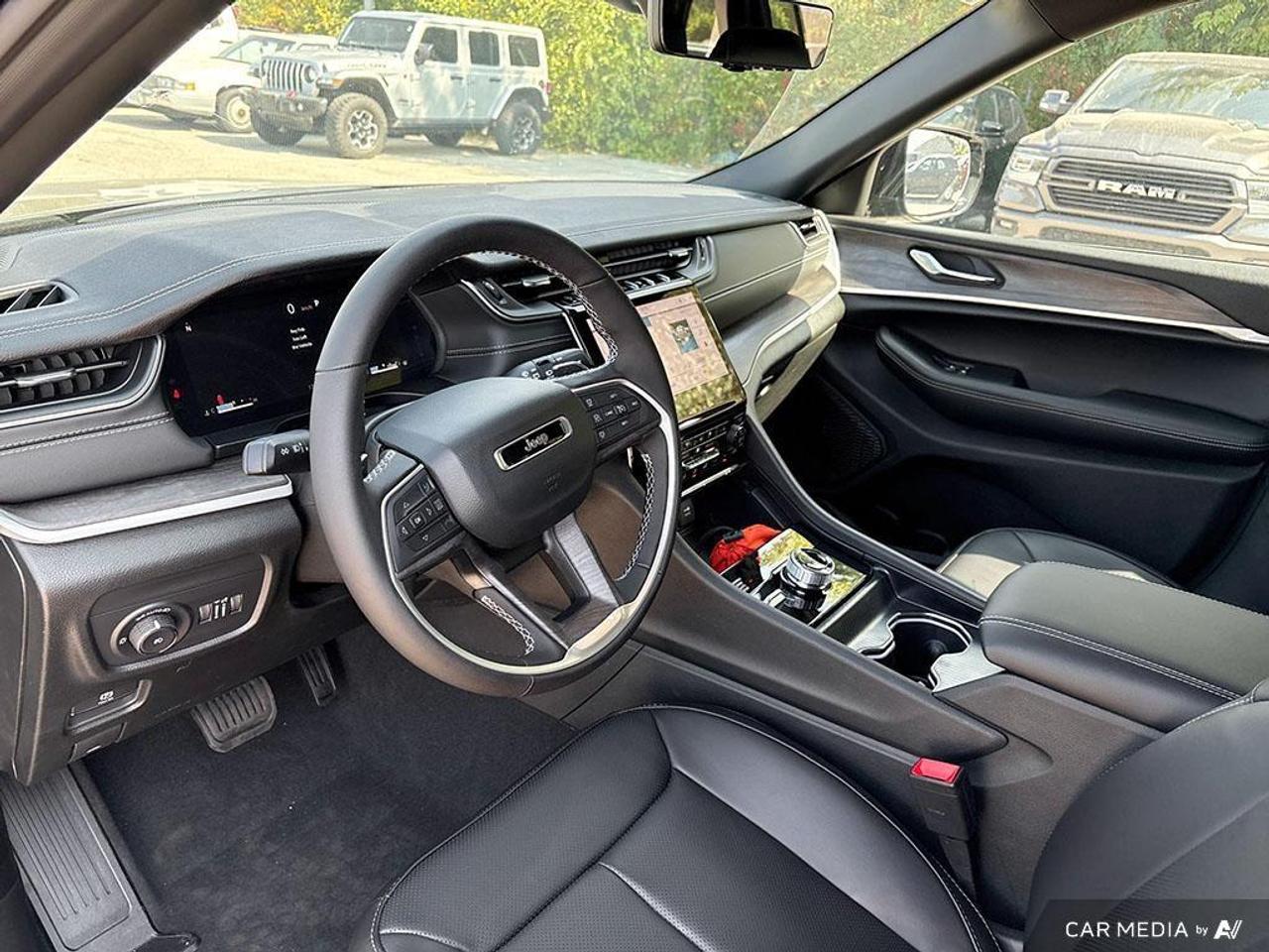 2025 Jeep Grand Cherokee Limited 4dr 4x4 Photo