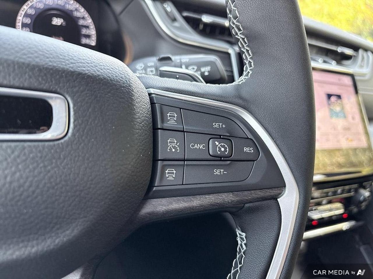 2025 Jeep Grand Cherokee Limited 4dr 4x4 Photo