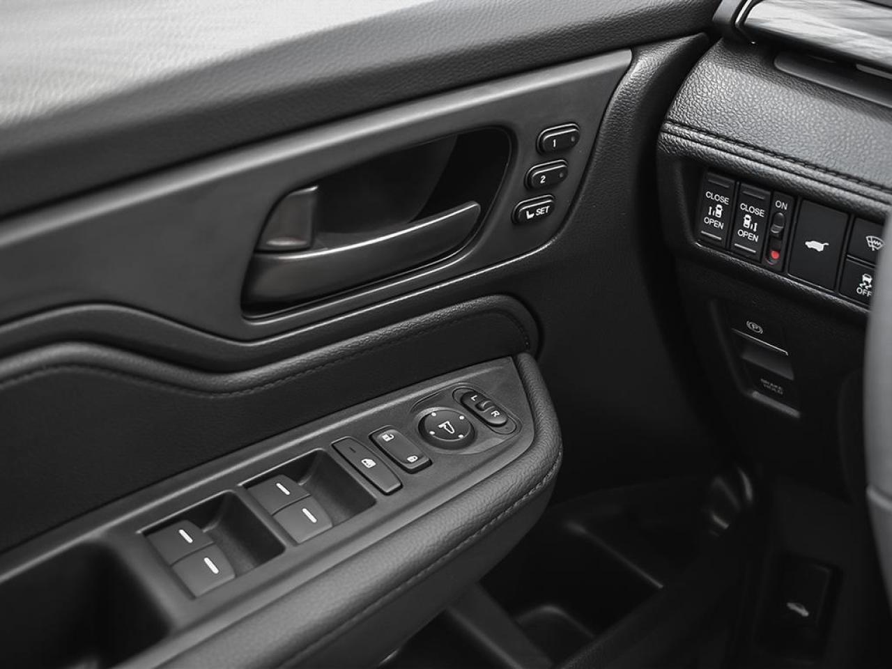 2026 Honda Odyssey Sport-L Passenger Van Photo