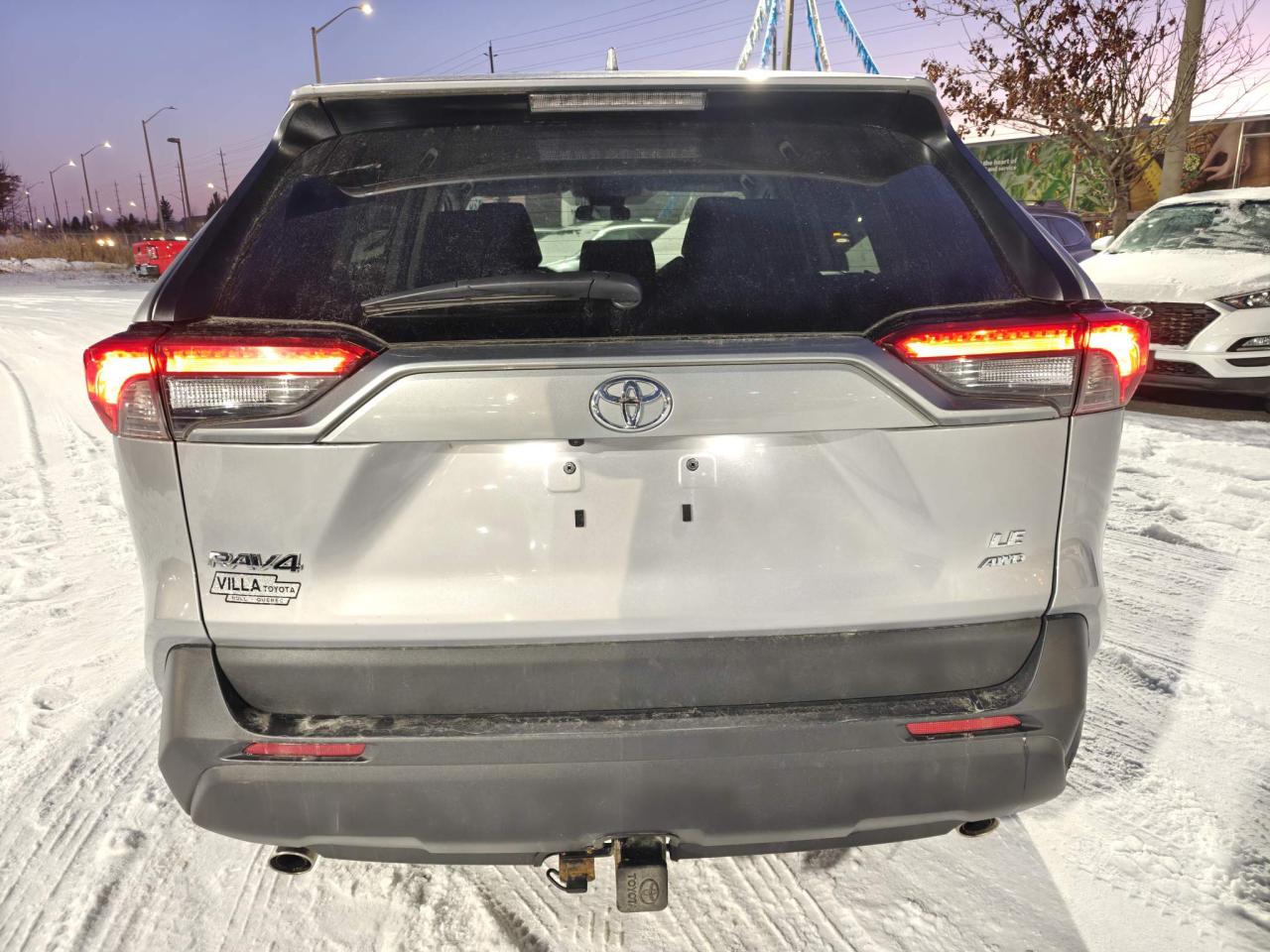 2022 Toyota RAV4 LE 4dr All-wheel Drive Photo