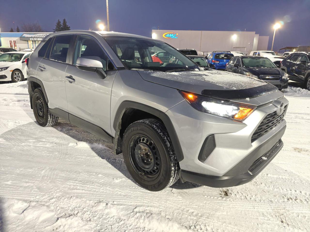 2022 Toyota RAV4 LE 4dr All-wheel Drive Photo