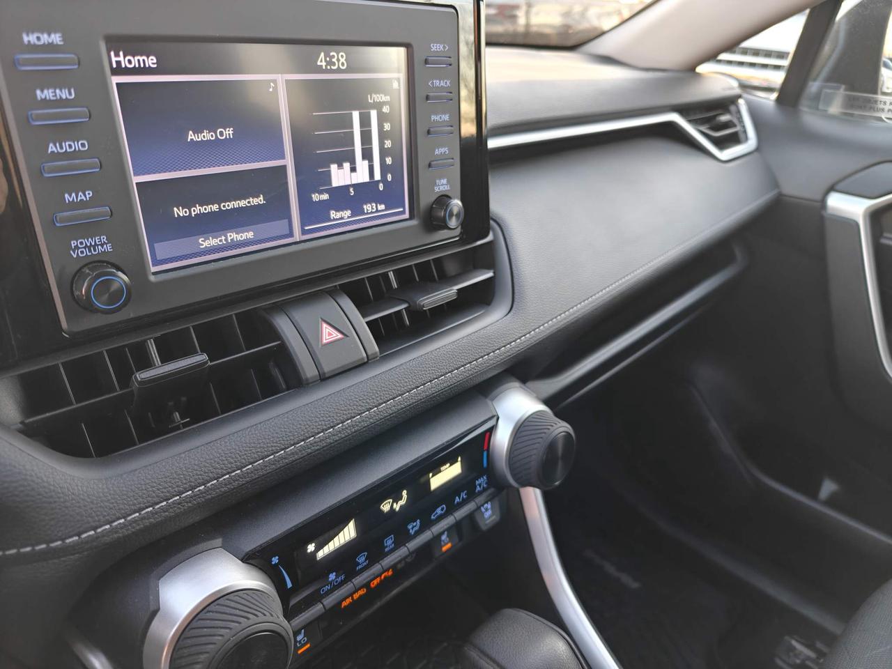 2022 Toyota RAV4 LE 4dr All-wheel Drive Photo