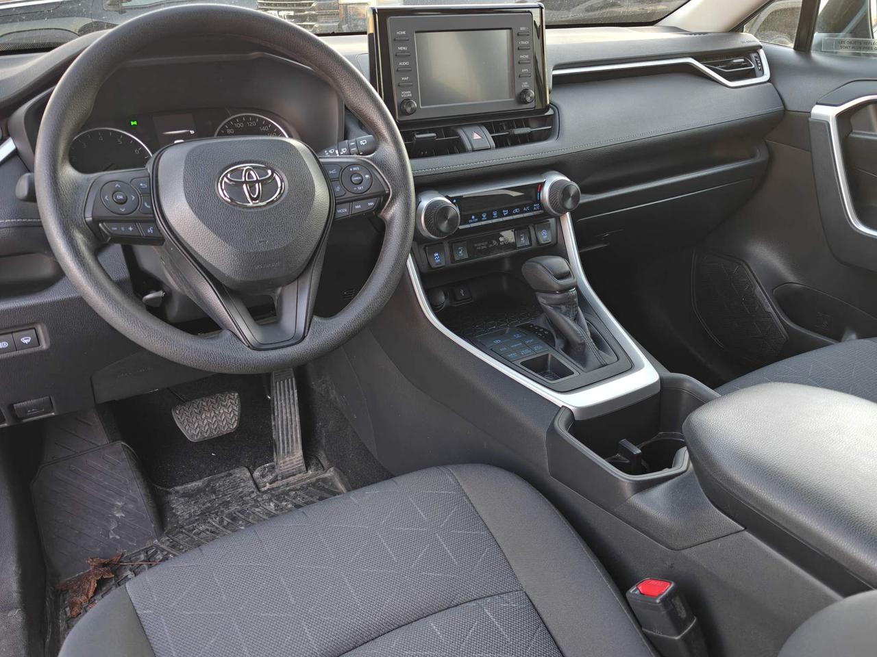 2022 Toyota RAV4 LE 4dr All-wheel Drive Photo