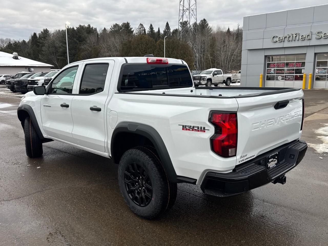 2026 Chevrolet Colorado Crew Cab Short Box 4-Wheel Drive Trail Boss Photo