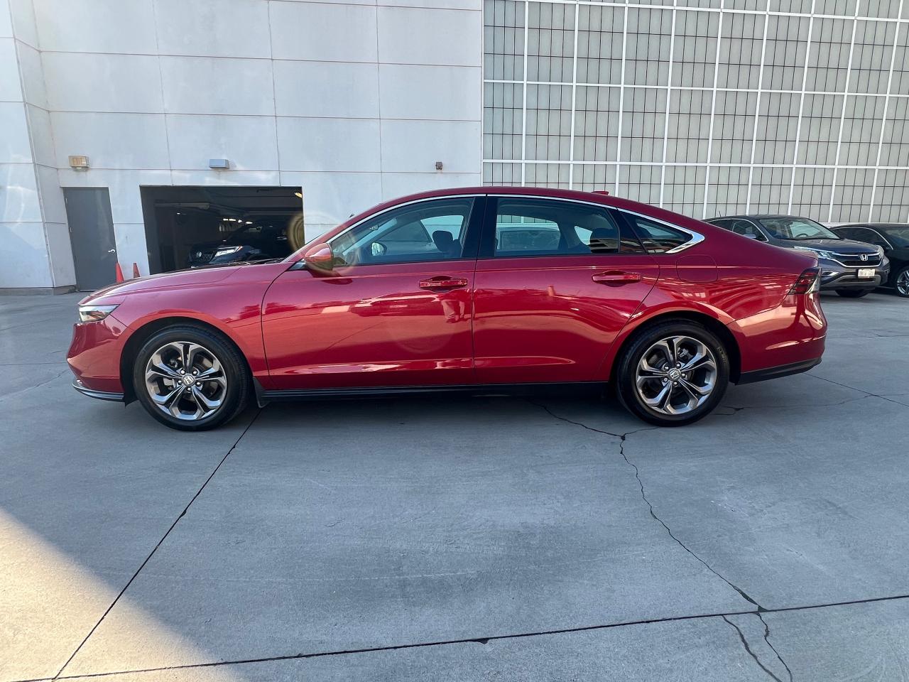 2023 Honda Accord EX 4DR SEDAN Photo