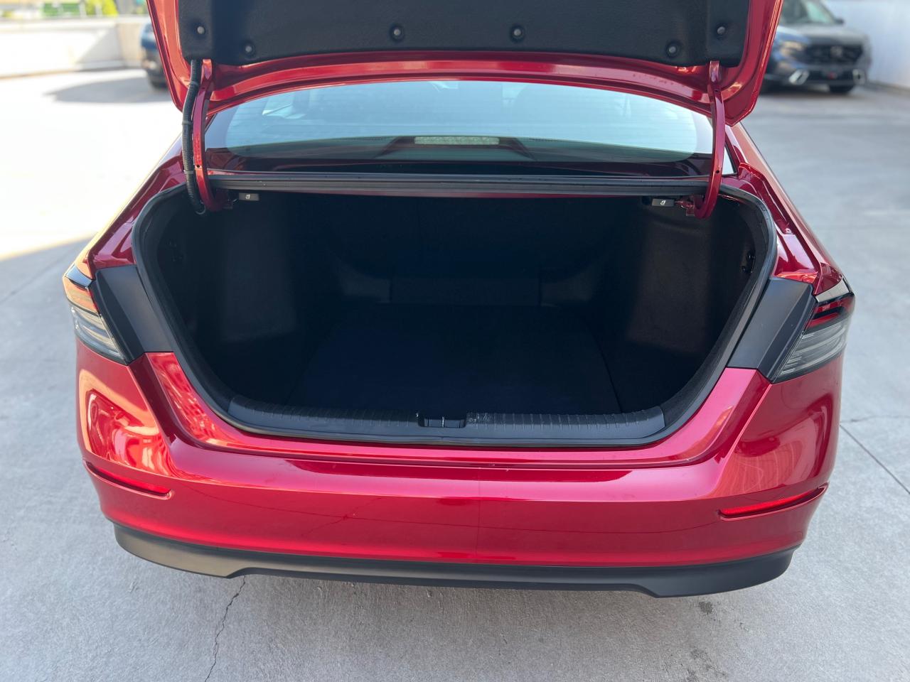 2023 Honda Accord EX 4DR SEDAN Photo