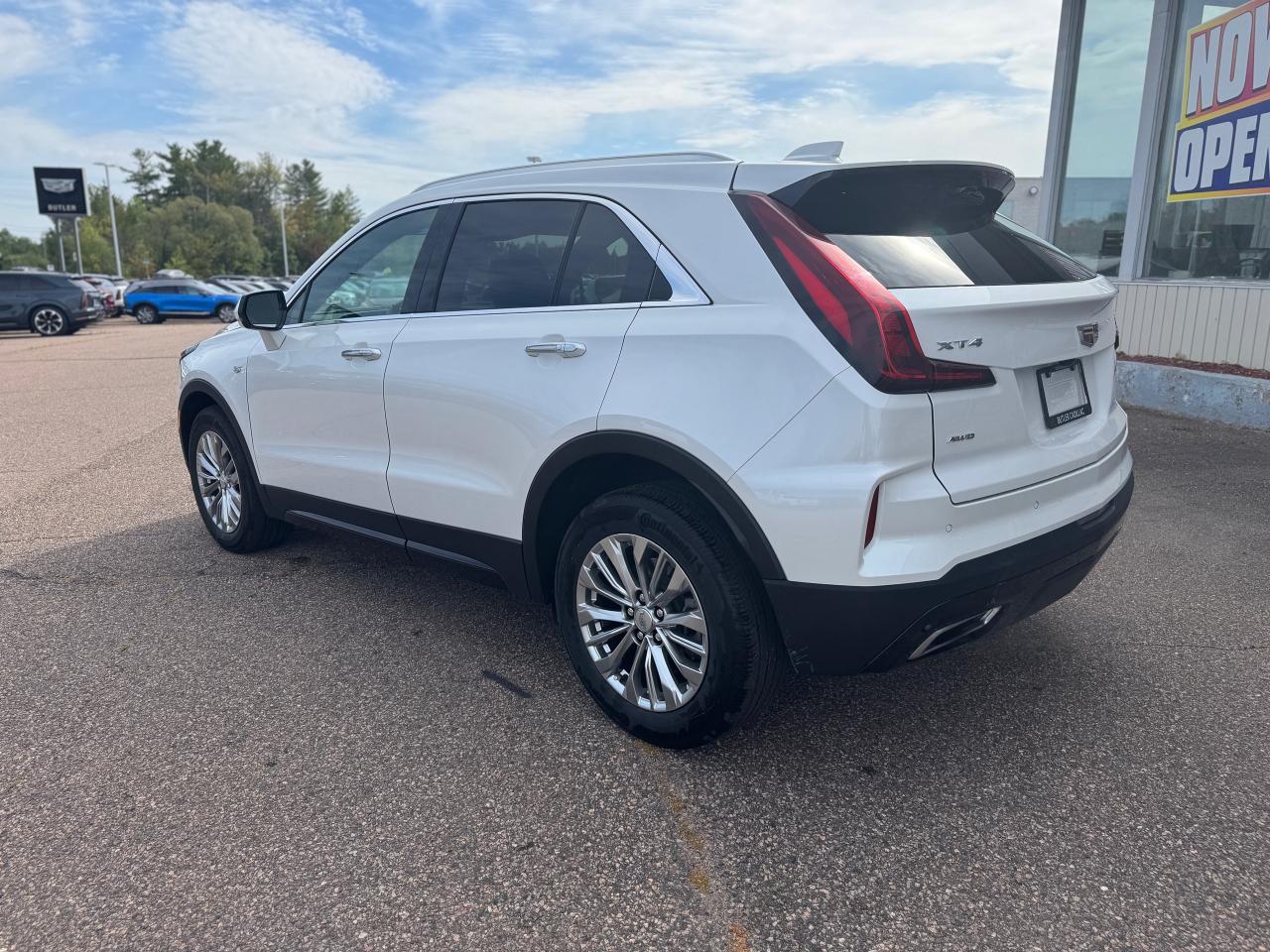 2024 Cadillac XT4 Premium Luxury 4dr All-Wheel Drive Photo