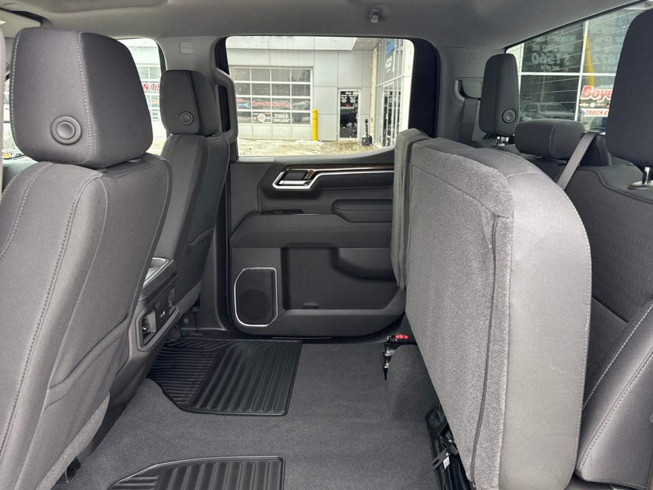 2026 Chevrolet Silverado 1500 Crew Cab Short Box 4-Wheel Drive RST Photo