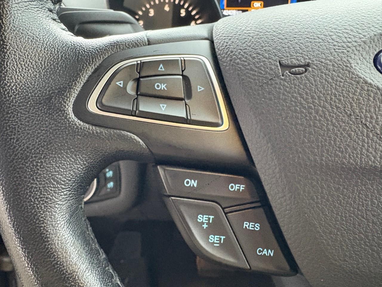 2018 Ford Escape SEL 4dr 4x4 Photo