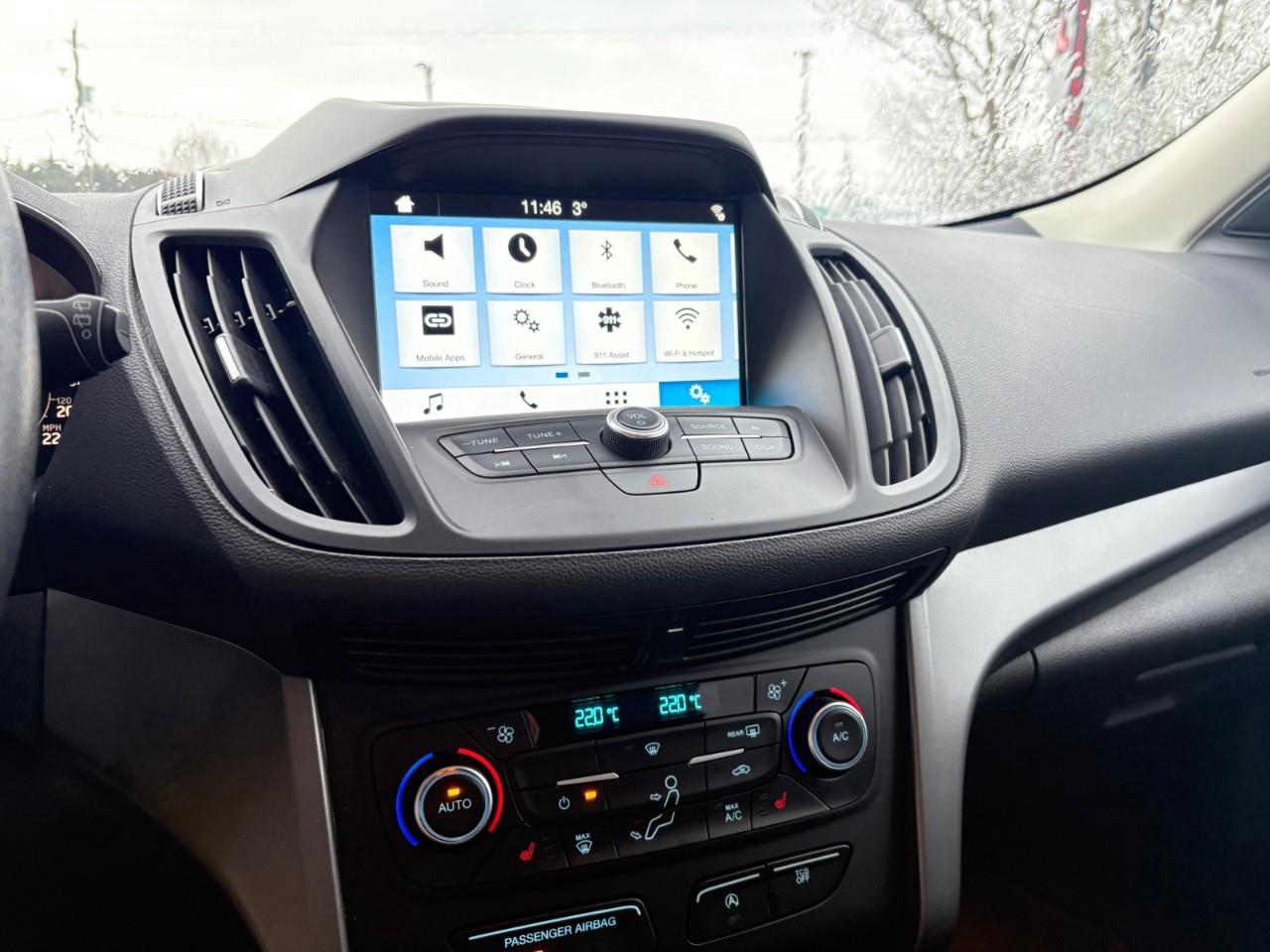 2018 Ford Escape SEL 4dr 4x4 Photo