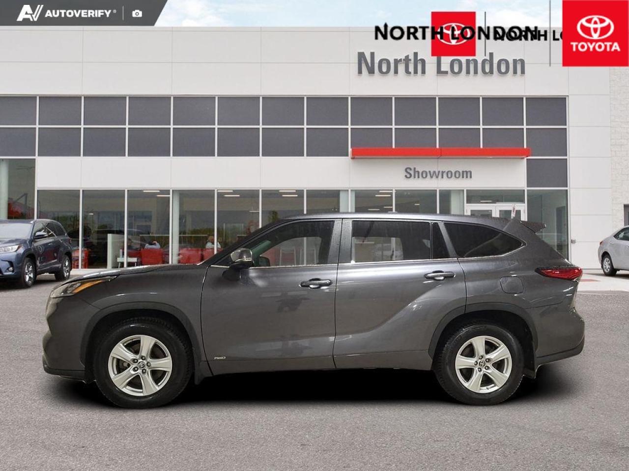 2023 Toyota Highlander Hybrid LE 4dr All-Wheel Drive Photo