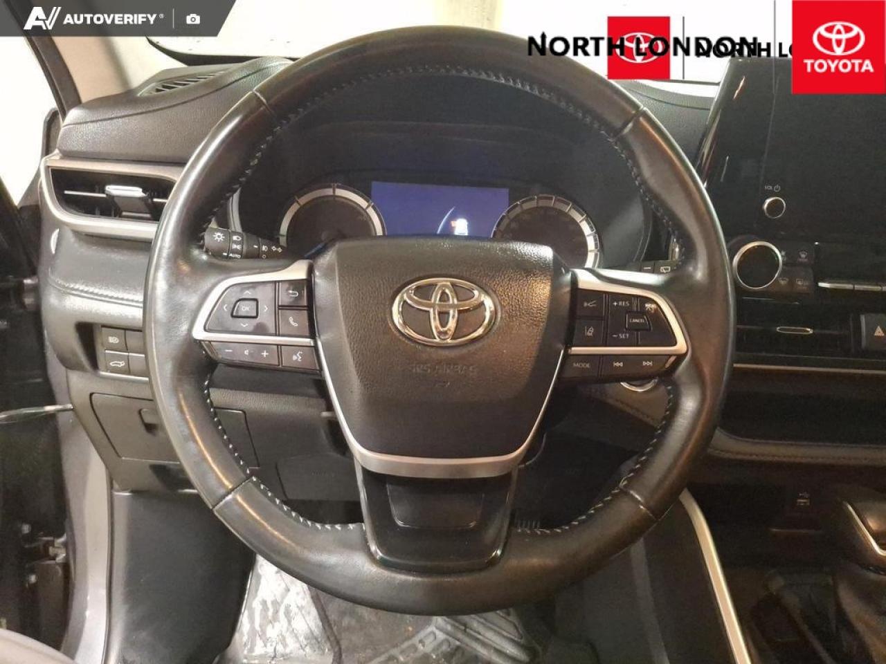 2023 Toyota Highlander Hybrid LE 4dr All-Wheel Drive Photo