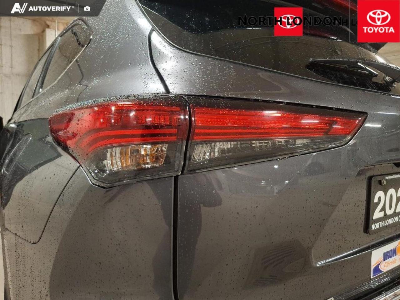 2023 Toyota Highlander Hybrid LE 4dr All-Wheel Drive Photo