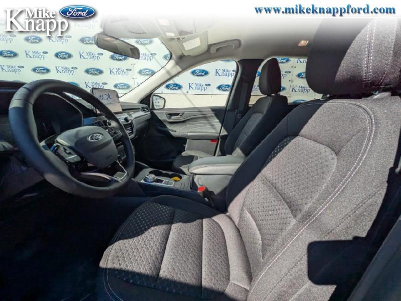2025 Ford Escape Active Photo
