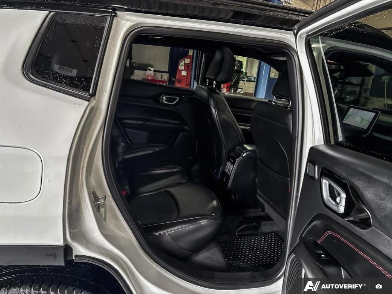 2023 Jeep Compass Trailhawk 4dr 4x4 Photo