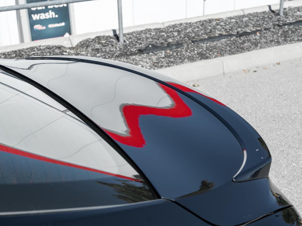 2022 Toyota Camry Hybrid SE 4dr Sedan Photo