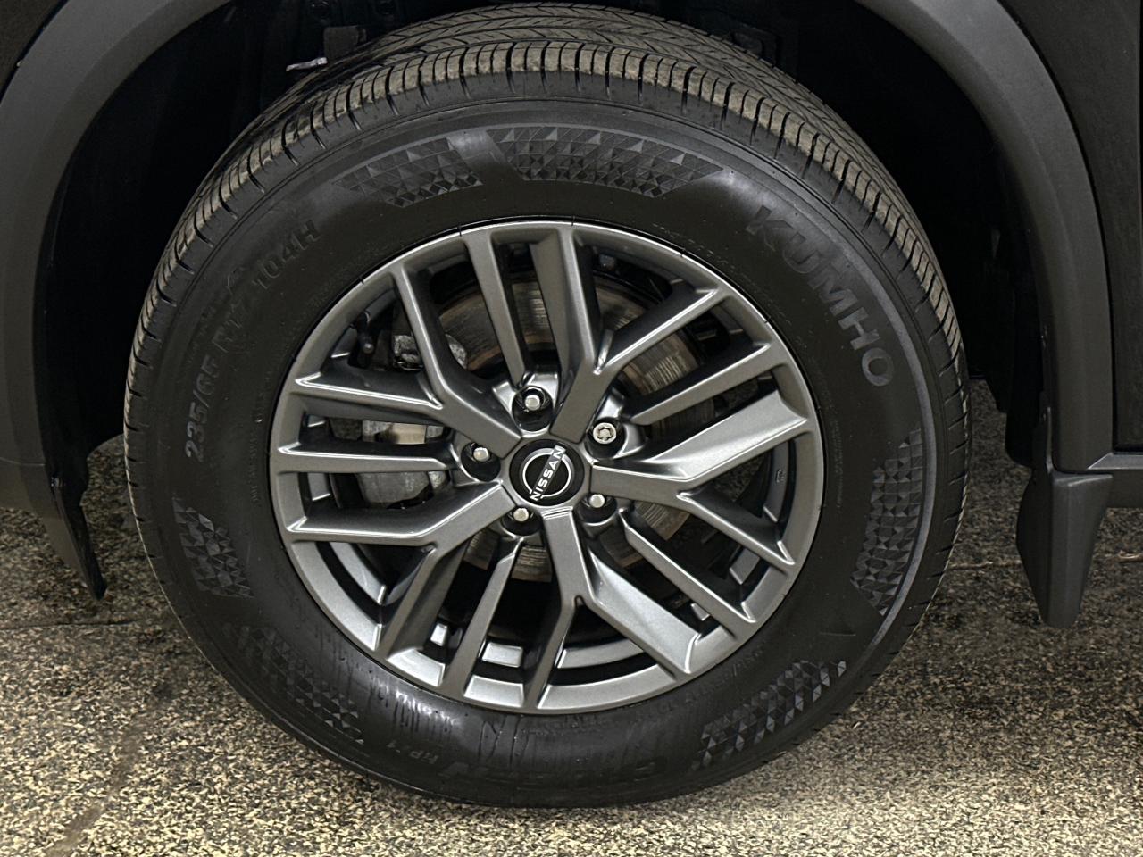 2023 Nissan Rogue S 4dr All-Wheel Drive Sport Utility Photo2