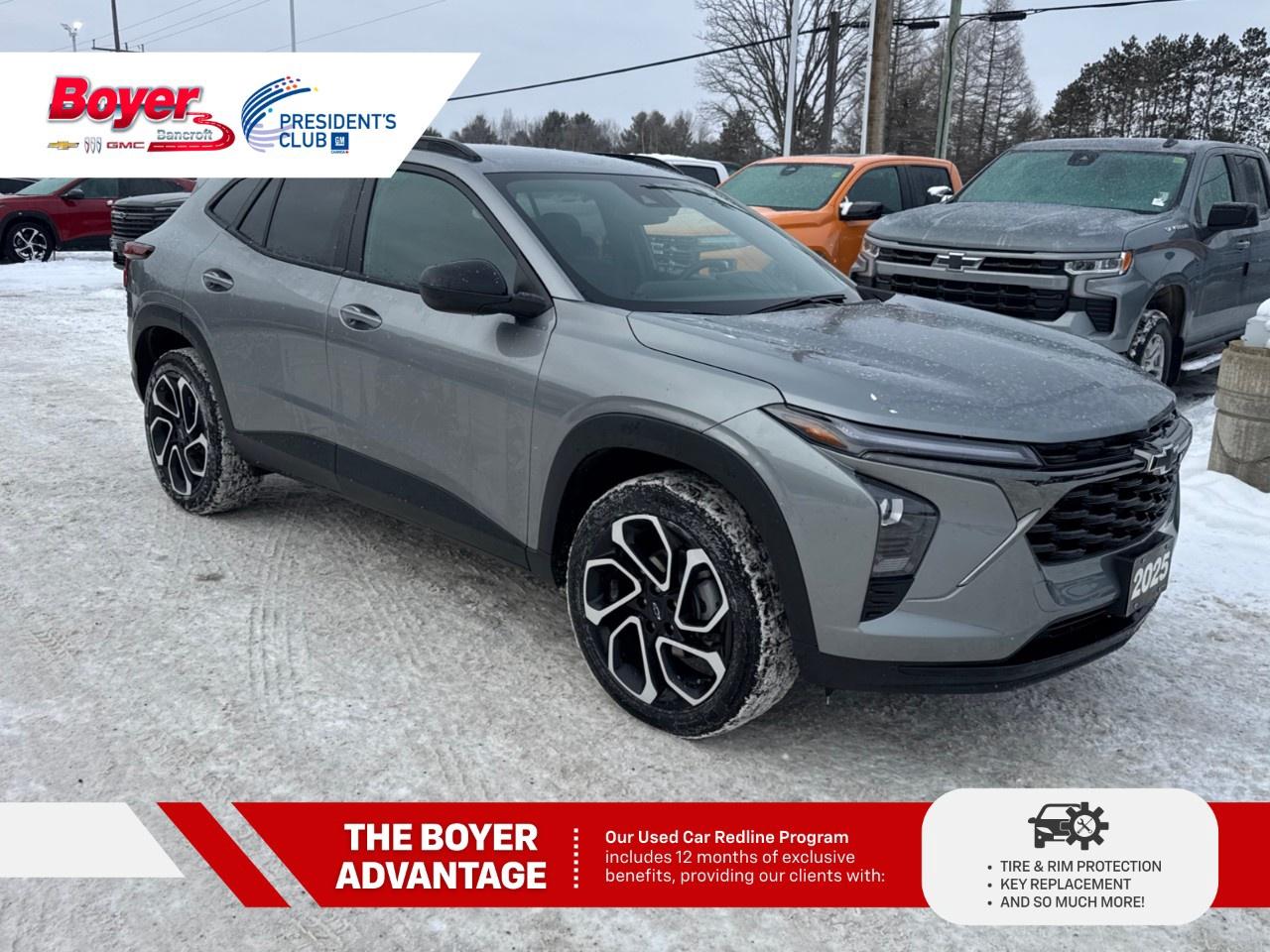 2025 Chevrolet Trax FWD 4dr 2RS Photo2