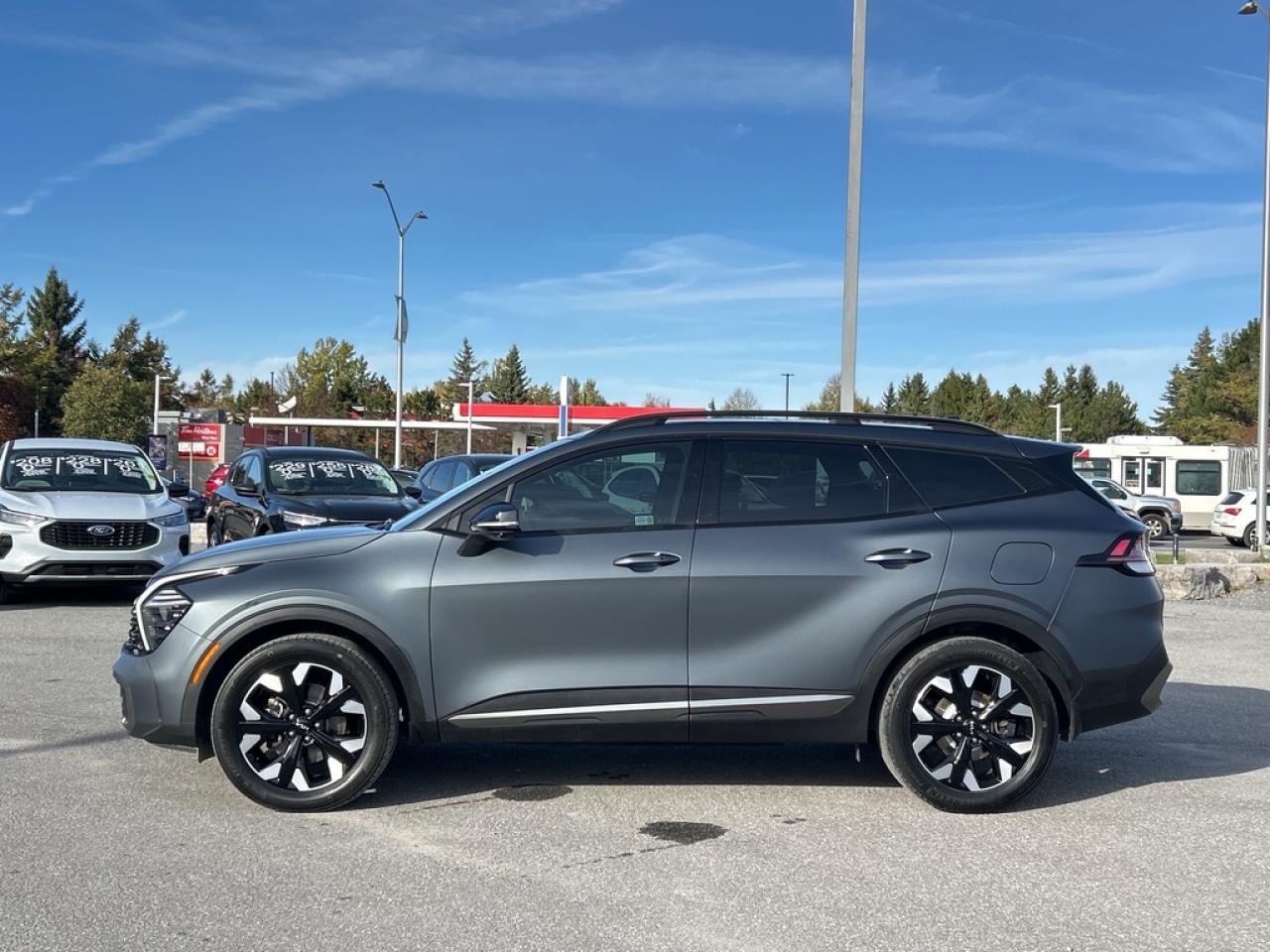 2023 Kia Sportage X-Line Limited w/Black Interior 4dr All-Wheel Drive Photo2