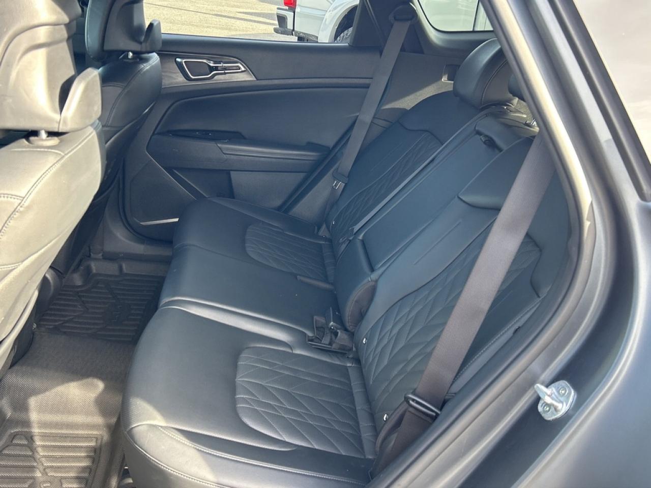 2023 Kia Sportage X-Line Limited w/Black Interior 4dr All-Wheel Drive Photo