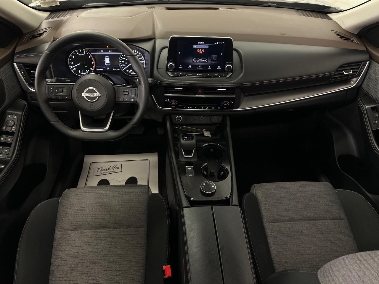 2023 Nissan Rogue SV Moonroof 4dr All-Wheel Drive Sport Utility Photo