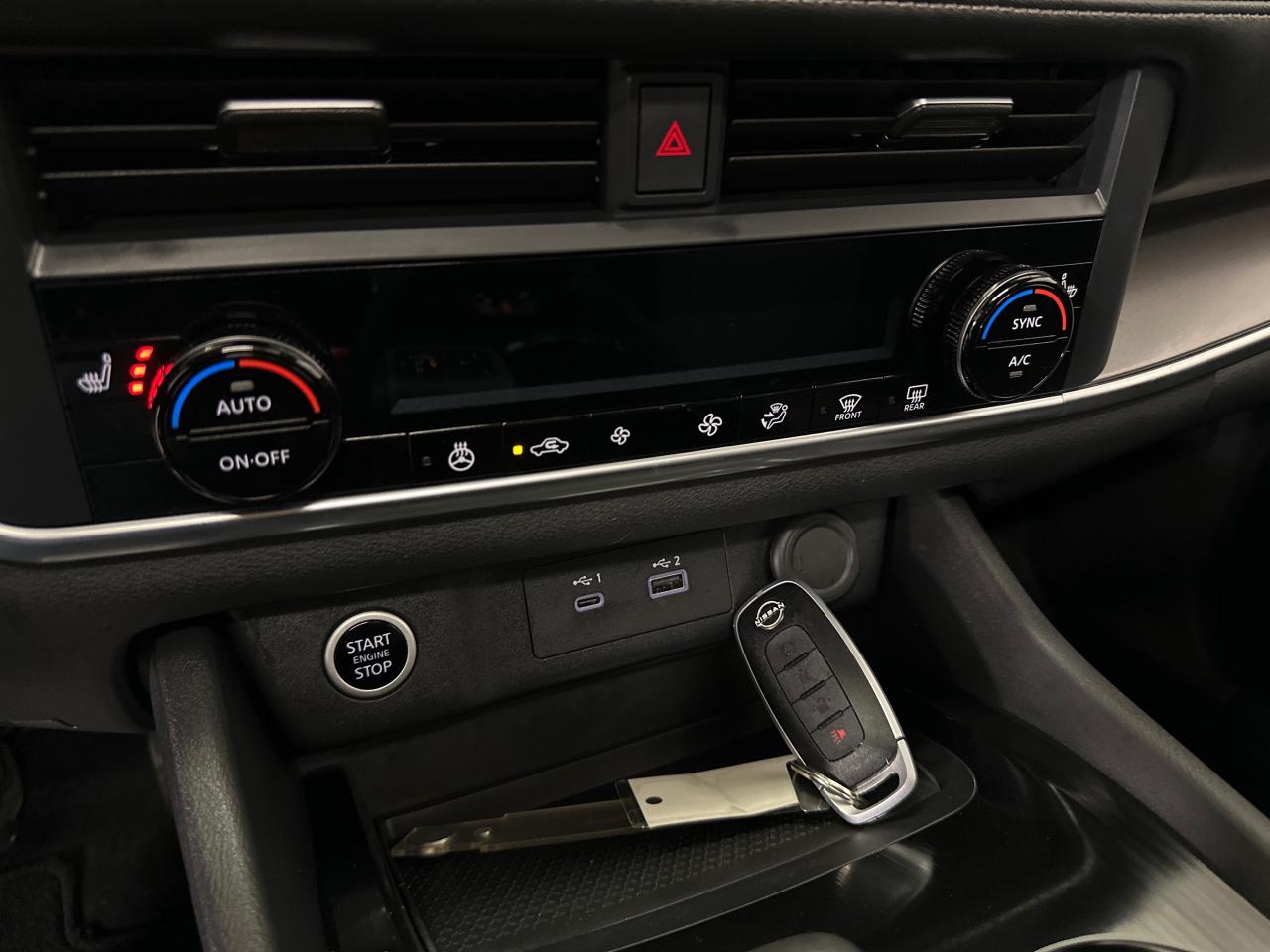 2023 Nissan Rogue SV Moonroof 4dr All-Wheel Drive Sport Utility Photo