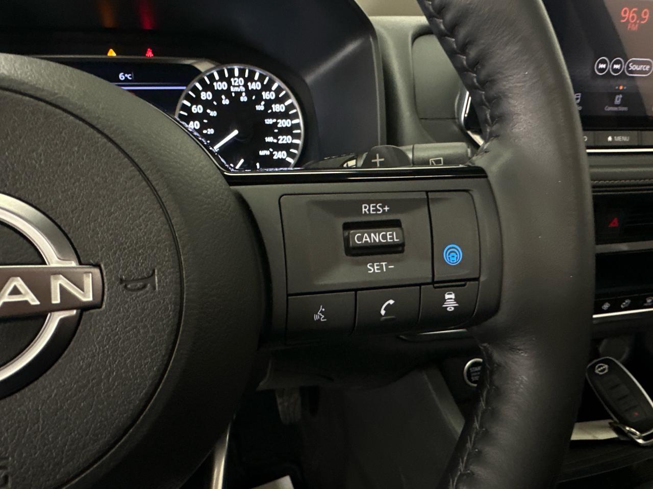 2023 Nissan Rogue SV Moonroof 4dr All-Wheel Drive Sport Utility Photo