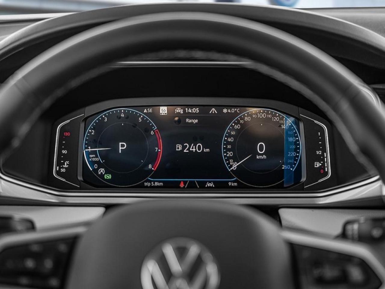 2025 Volkswagen Taos Highline Photo