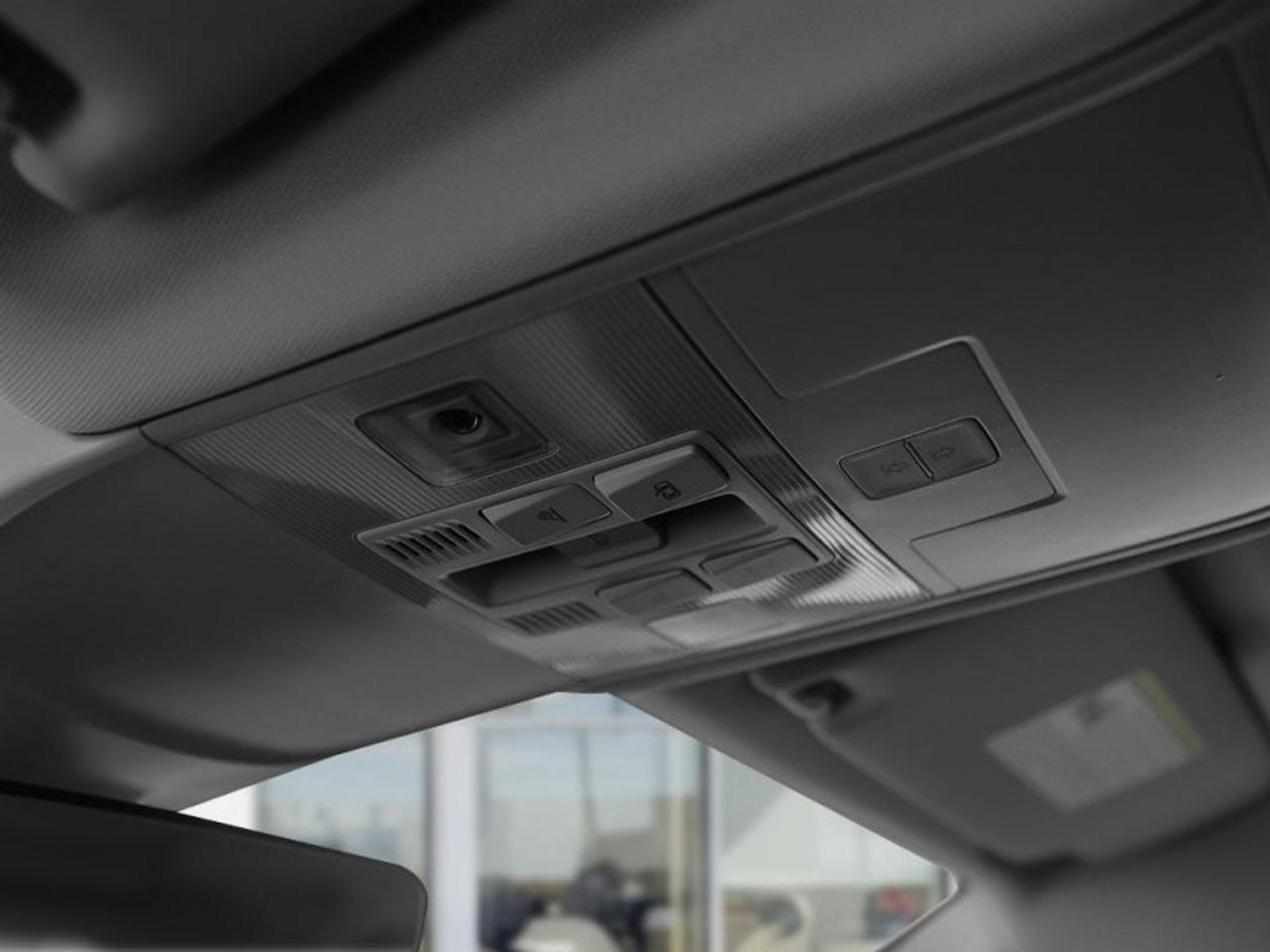 2025 Volkswagen Taos Highline Photo