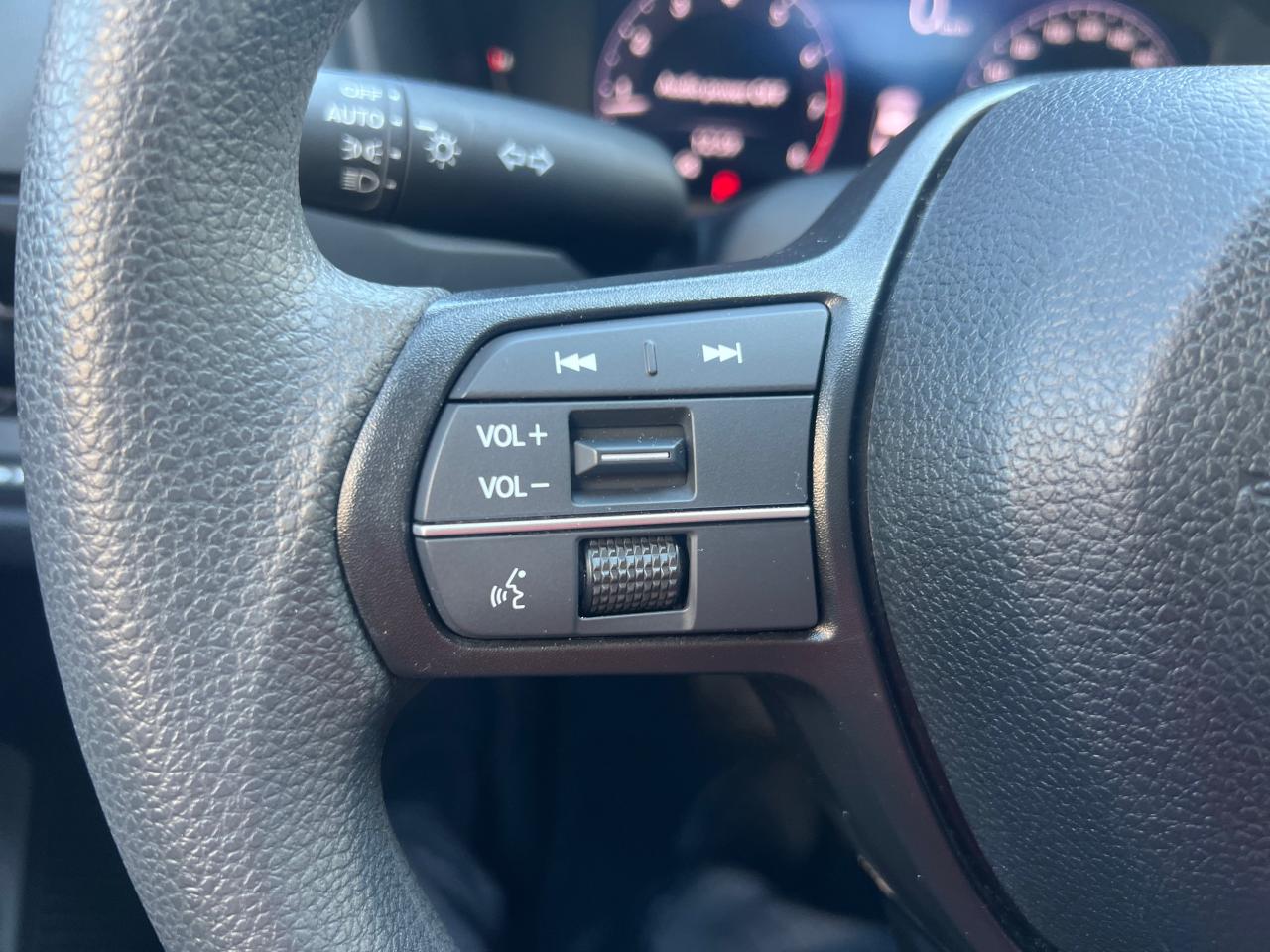 2024 Honda Accord EX 4DR SEDAN Photo