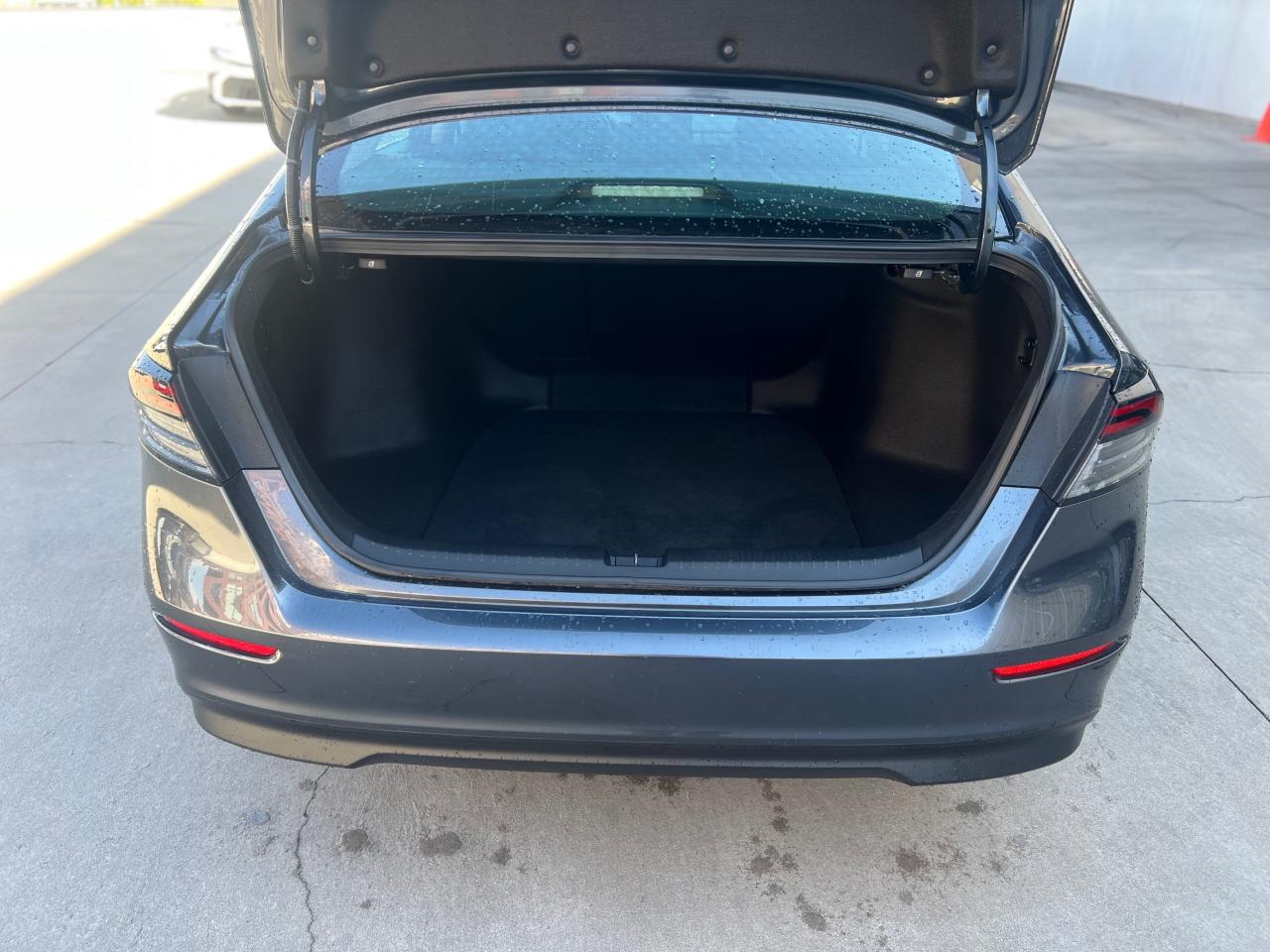 2024 Honda Accord EX 4DR SEDAN Photo