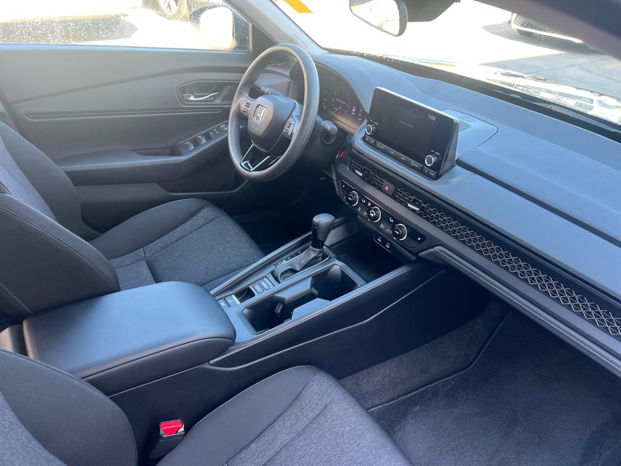 2024 Honda Accord EX 4DR SEDAN Photo