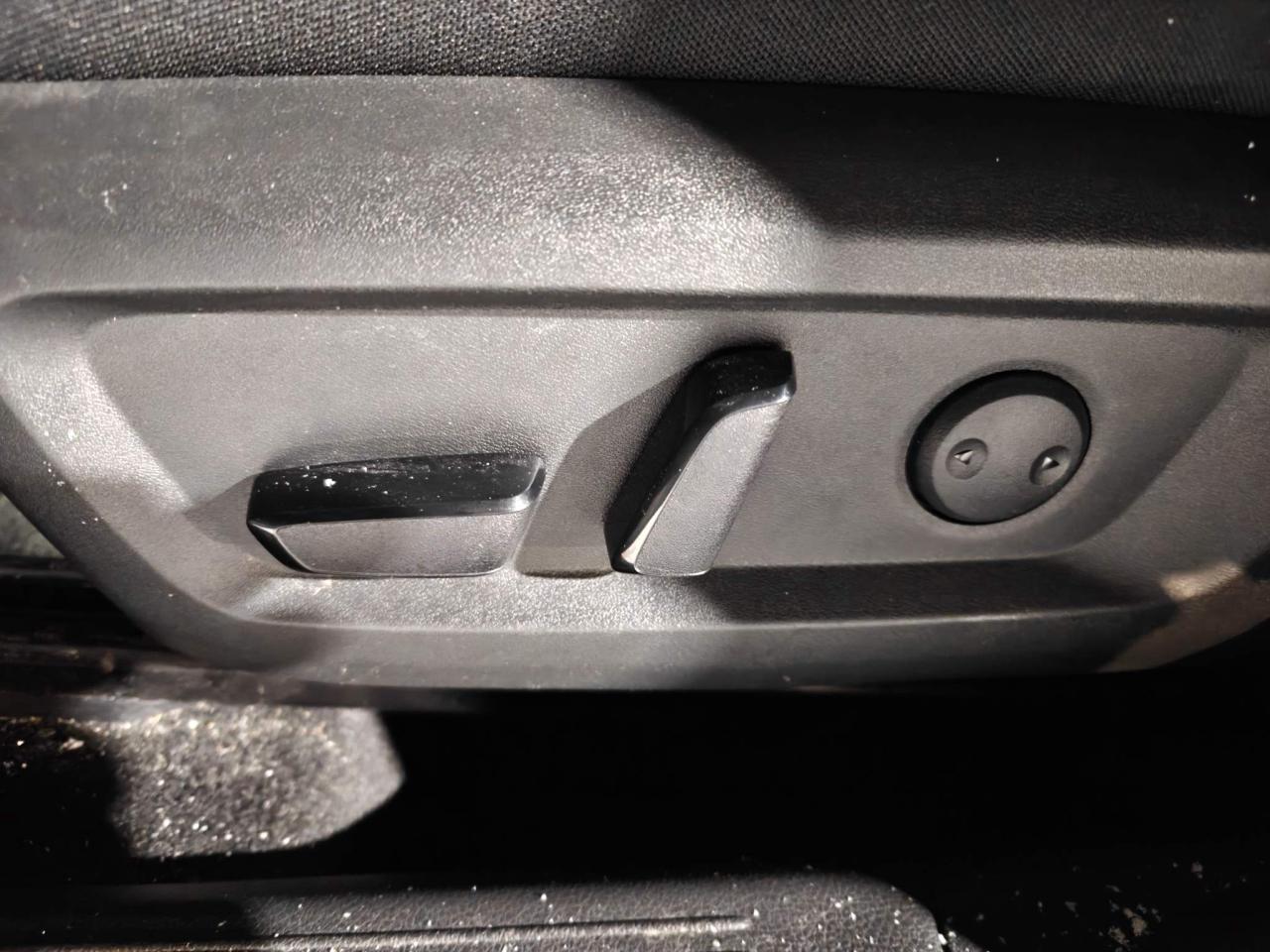 2021 Nissan Rogue SV 4dr All-Wheel Drive 2021.5 Photo