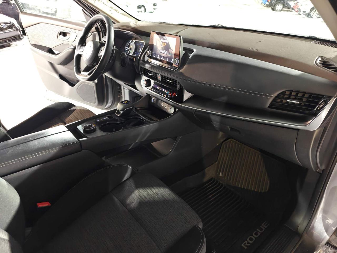 2021 Nissan Rogue SV 4dr All-Wheel Drive 2021.5 Photo