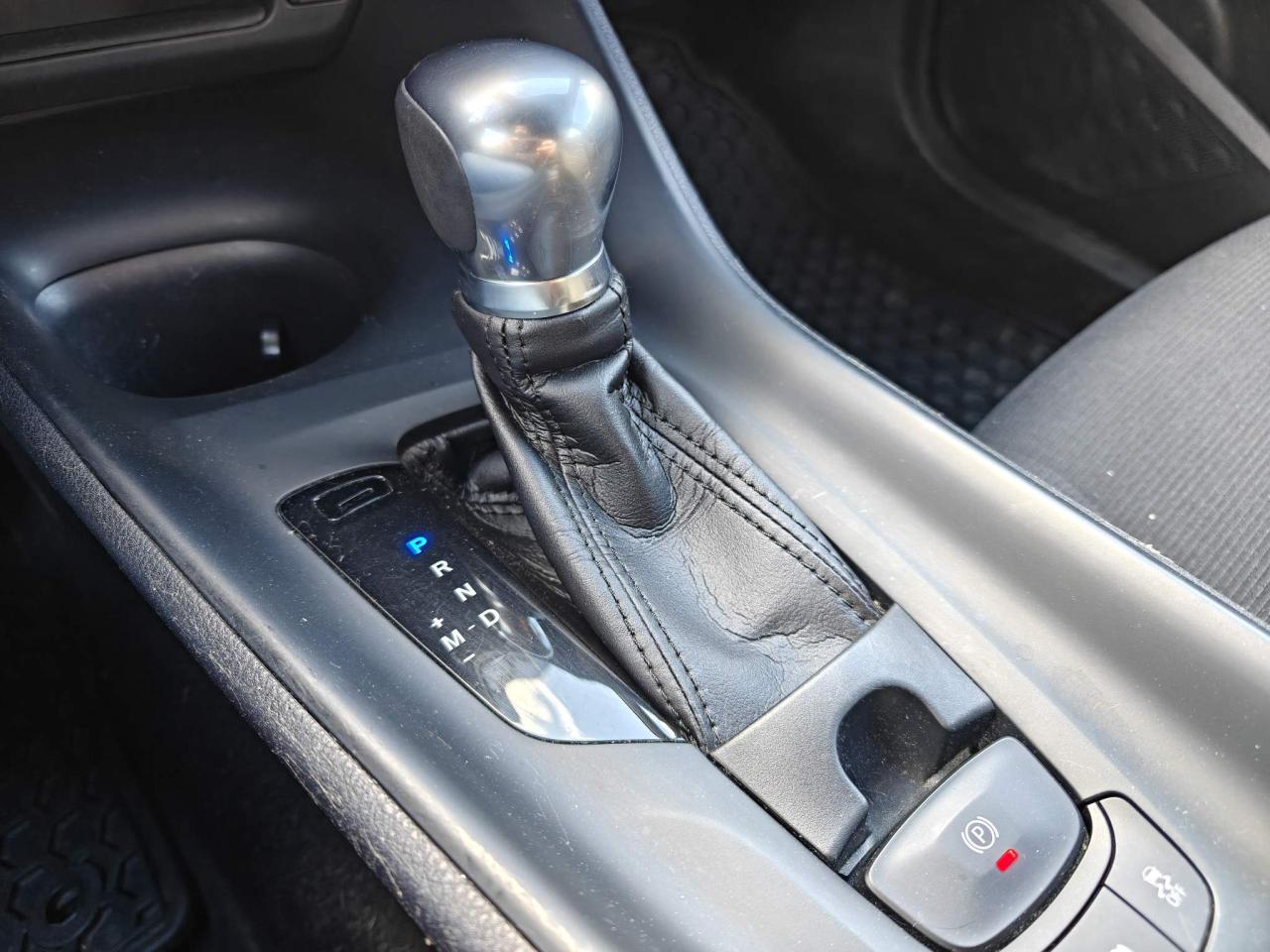 2018 Toyota C-HR XLE 4dr Front-Wheel Drive Sport Utility Photo