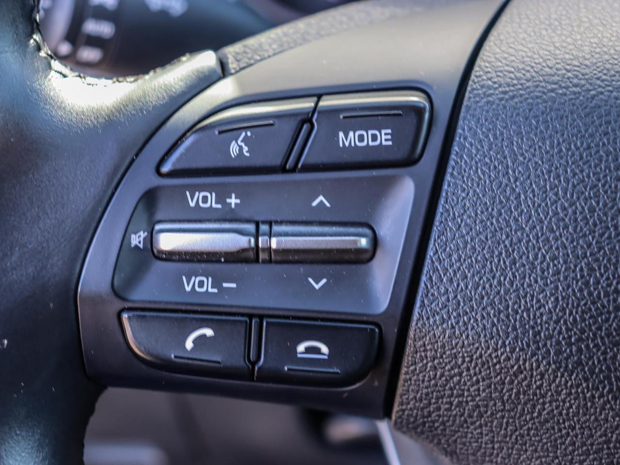 2020 Hyundai Elantra PREFERRED 4DR SEDAN Photo