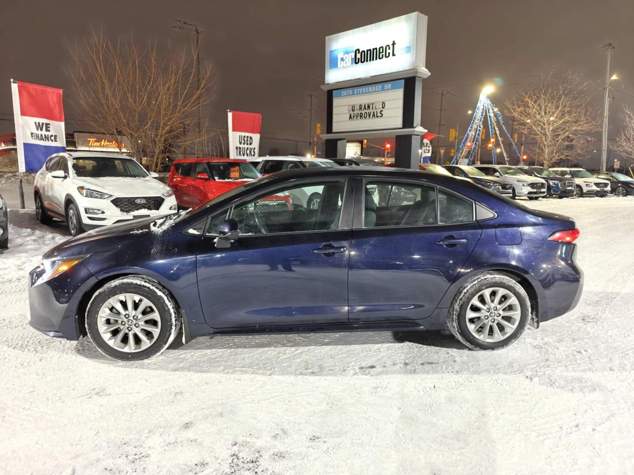 2022 Toyota Corolla LE 4DR SEDAN Photo