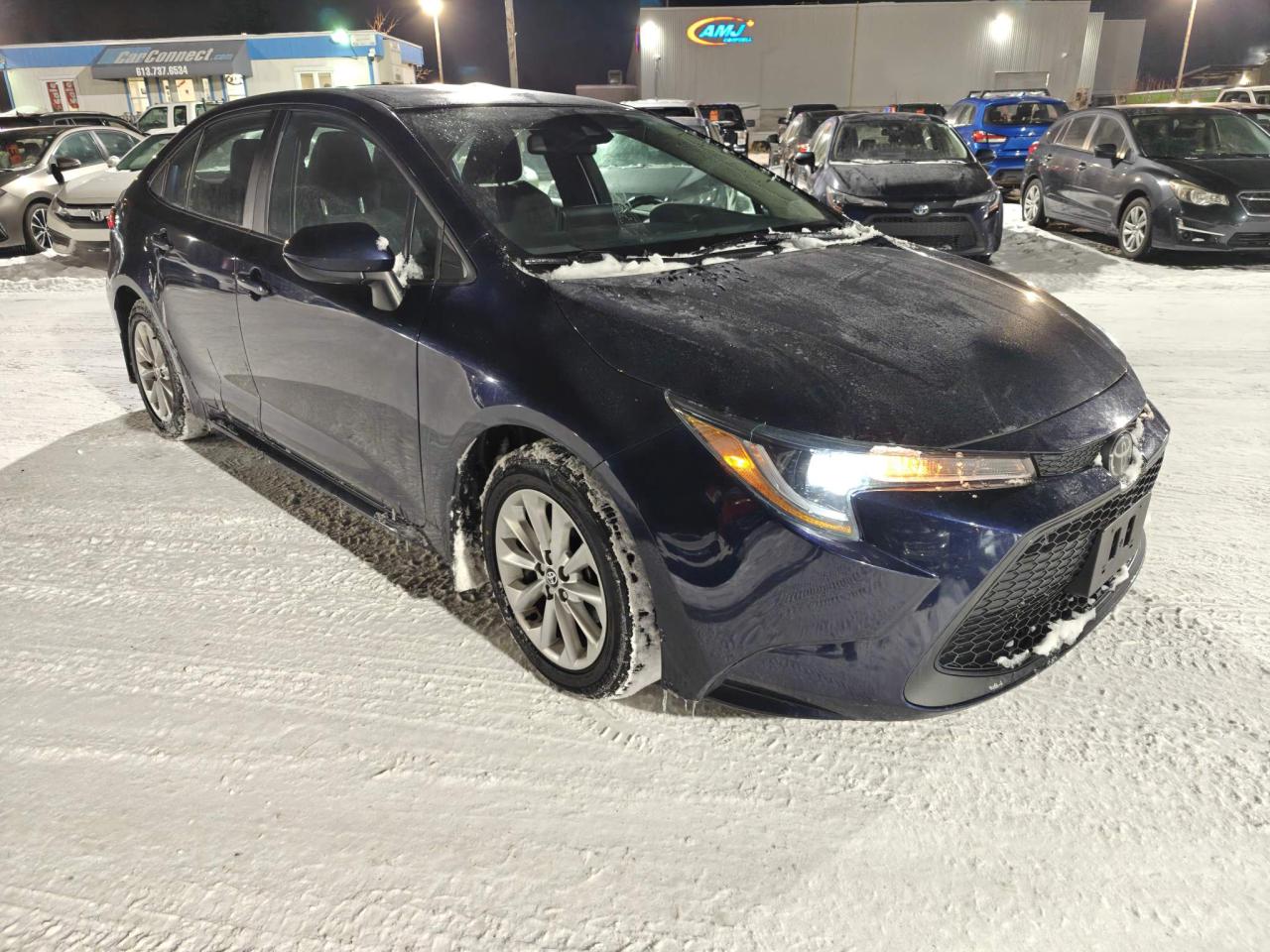 2022 Toyota Corolla LE 4DR SEDAN Photo