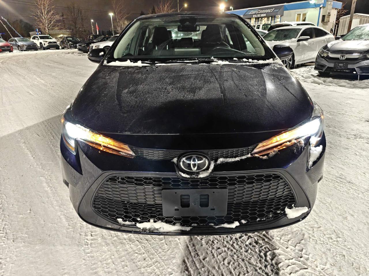 2022 Toyota Corolla LE 4DR SEDAN Photo