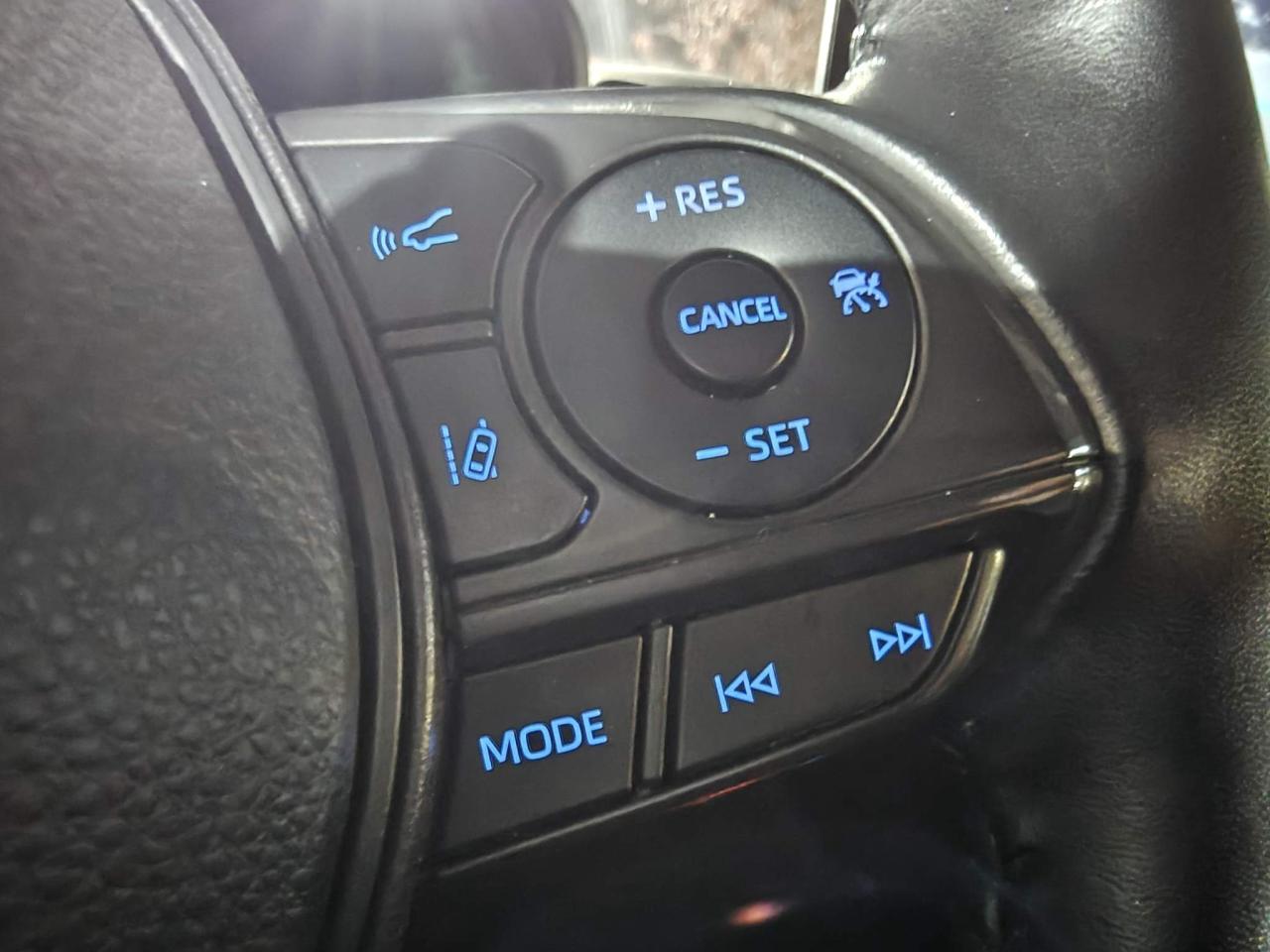 2022 Toyota Corolla LE 4DR SEDAN Photo