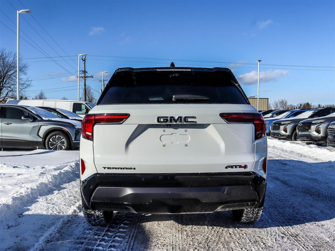 2026 GMC Terrain AWD AT4 Photo