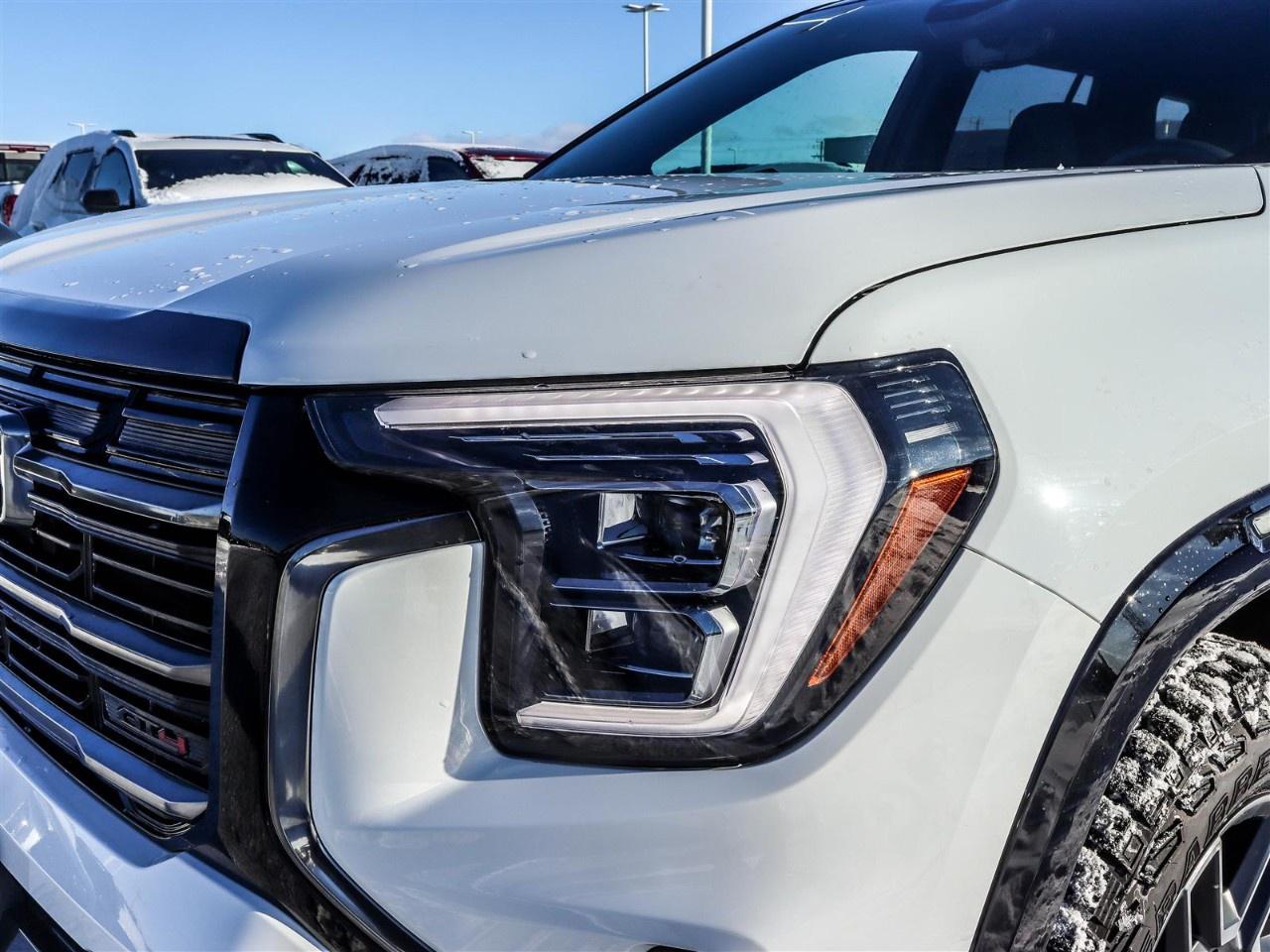 2026 GMC Terrain AWD AT4 Photo