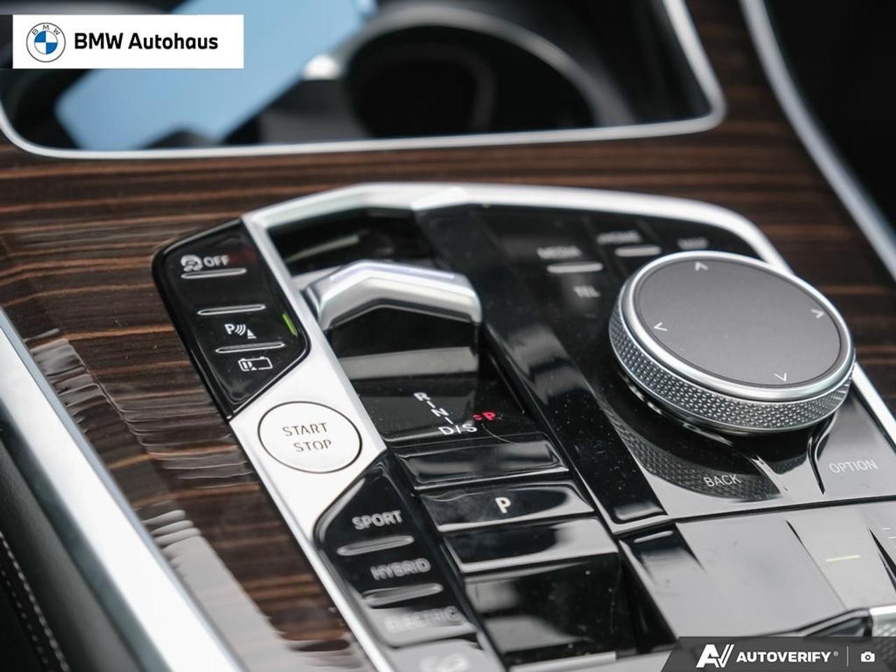 2026 BMW X5 X5 xDrive50e Plug-In Hybrid Photo