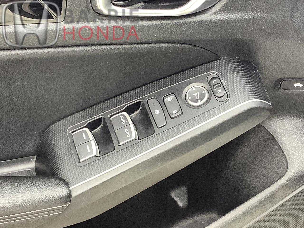 2024 Honda Civic Touring 4dr Sedan Photo