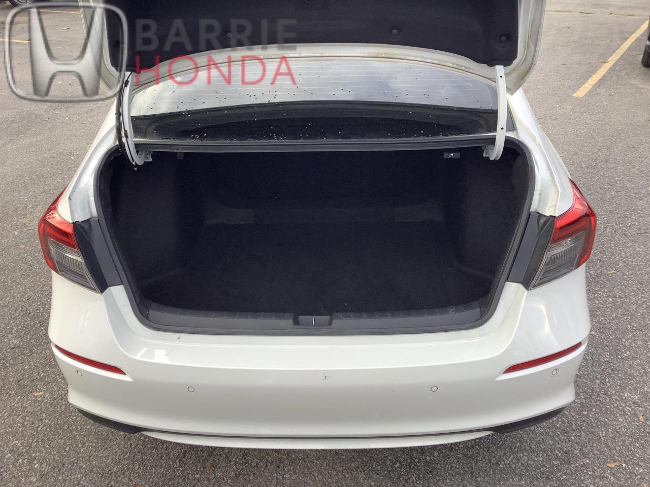 2024 Honda Civic Touring 4dr Sedan Photo