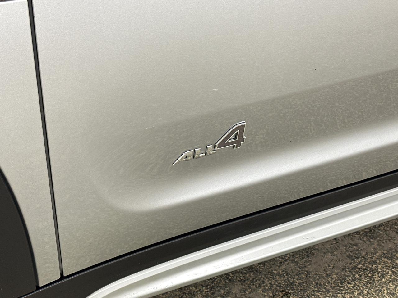 2024 MINI Countryman Cooper 4dr All-Wheel Drive ALL4 Sport Utility Photo3