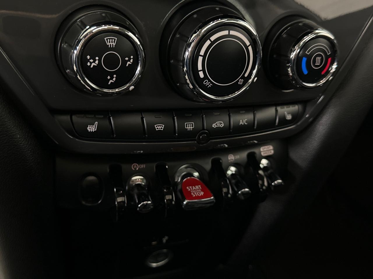 2024 MINI Countryman Cooper 4dr All-Wheel Drive ALL4 Sport Utility Photo